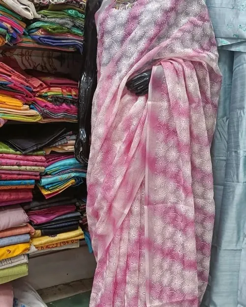Soft Kota Doriya Checks Saree with Beautiful Floral Embroidery & Shibori Print